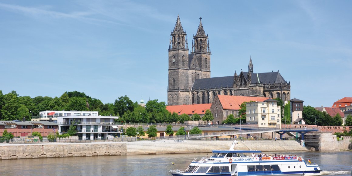 Magdeburger Dom und Elbe