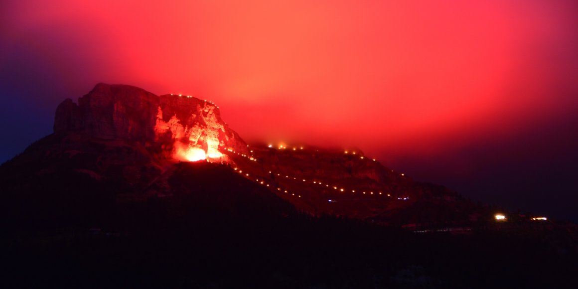 Berge in Flammen am Altausseer See