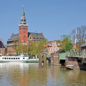 Rathaus und Waage in Leer