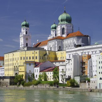 Historische Altstadt von Passau mit Dom