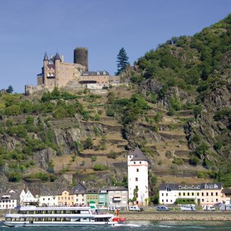 Rhein und Burg Katz