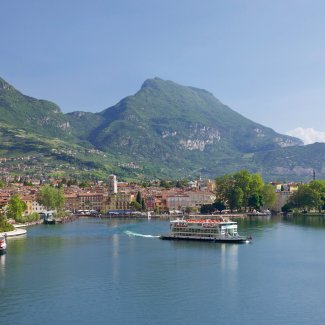 Blick auf Riva del Garda