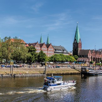 Bremen mit Weser