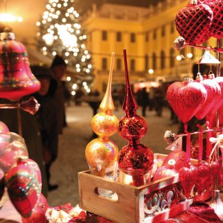 Weihnachtsmarkt auf Schloss Schönbrunn in Wien