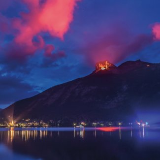 Berge in Flammen am Altausseer See