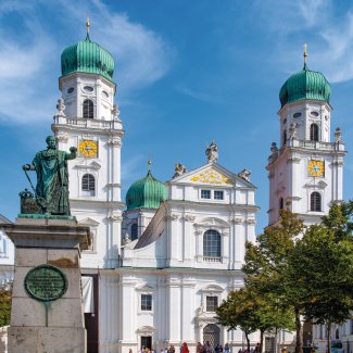 Dom St. Stephan Passau und König Maximilian Joseph