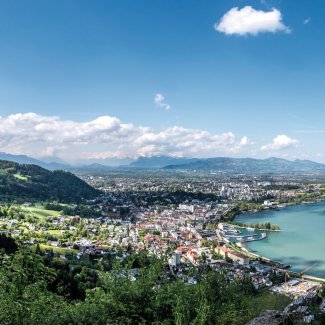 Panoramablick auf Bregenz am Bodensee