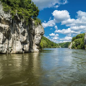 Weltenburger Enge - Donaudurchbruch - Blick Richtung Kelheim