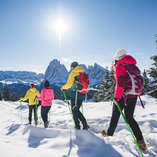 Wanderung im Schnee im Grödnertal