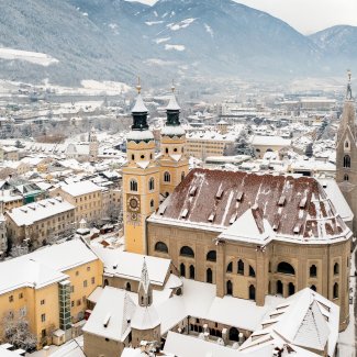 Blick auf das winterliche Brixen