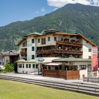 Hotel Alpina in Ried im Zillertal