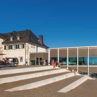 Auf dem Drachenfels im Siebengebirge