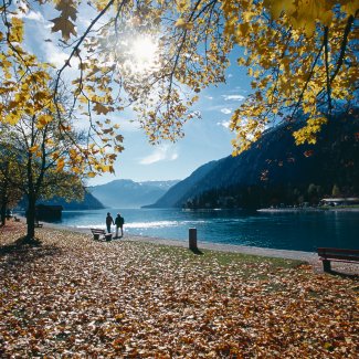 Herbstspaziergang am Achensee