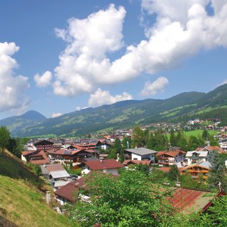 Blick auf Kirchberg bei Kitzbühel